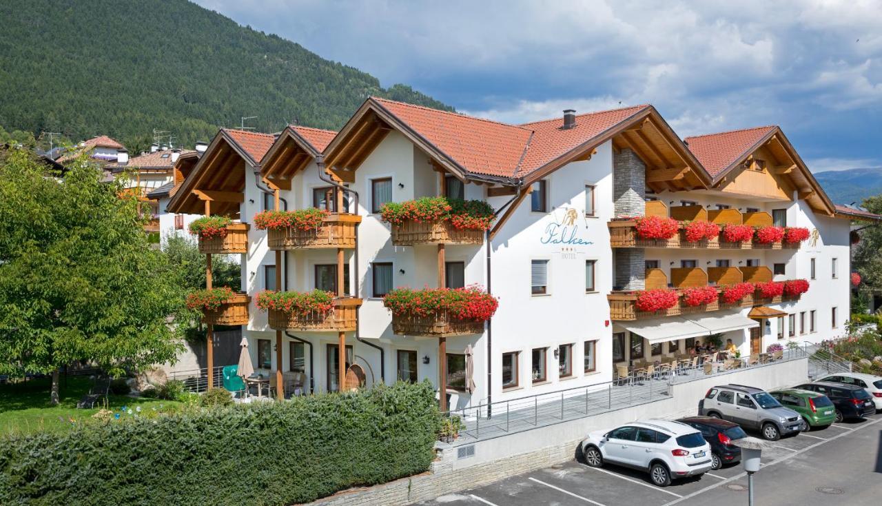 Hotel Falken ฟัลเซส ภายนอก รูปภาพ