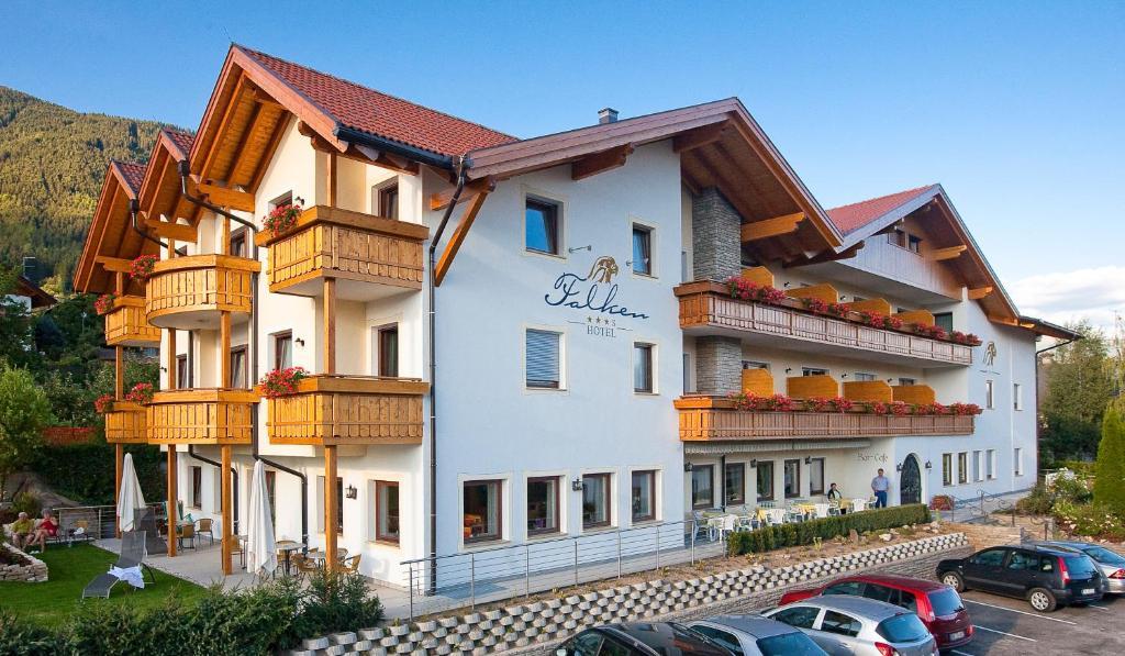 Hotel Falken ฟัลเซส ภายนอก รูปภาพ
